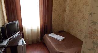 Гостиница Gostinitsa Centr Астрахань Двухместный номер с 2 двуспальными кроватями-3